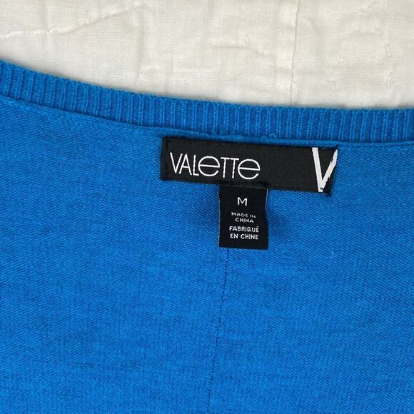 Galette Blue V-Neck Sweater size Medium - Picture 2 of 7